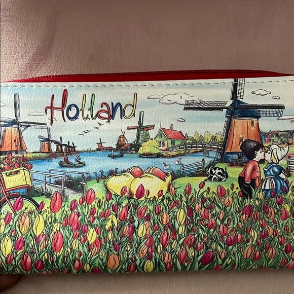 Holland Windmill and Tulip Wallet - Picture 4 of 4
